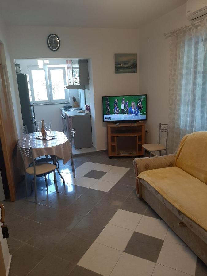 Apartments Borna Драге Экстерьер фото